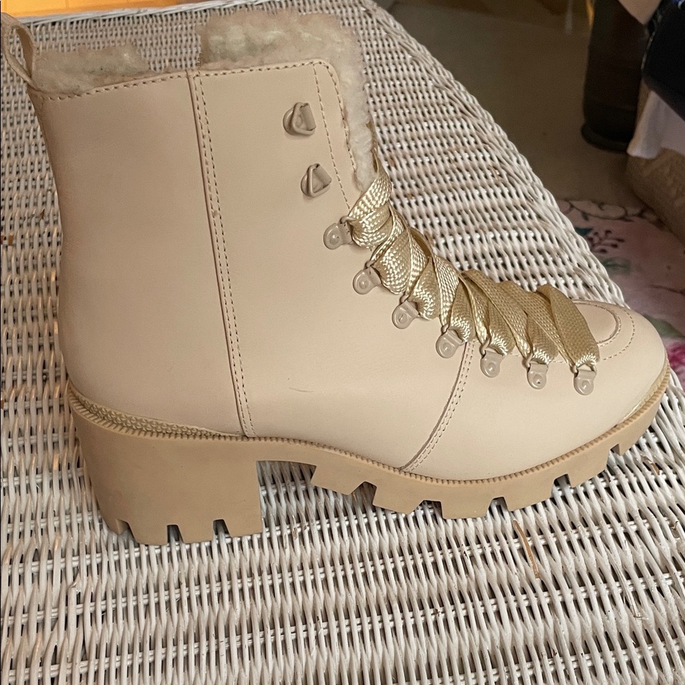 SCHUTZ Xayane Cream Lace-Up Winter waterproof Boots